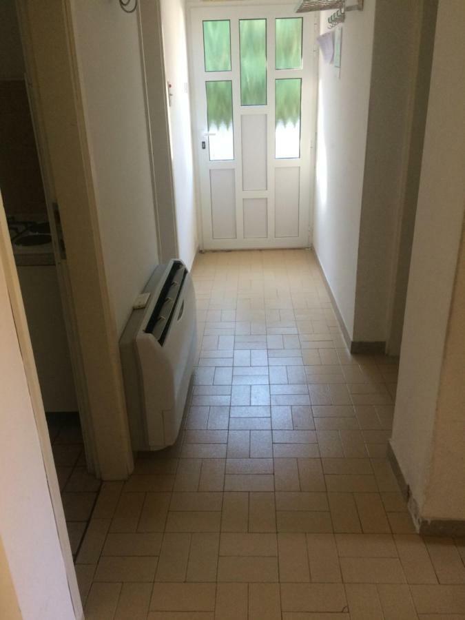 Apartmani Focic 塞尔瑟 外观 照片